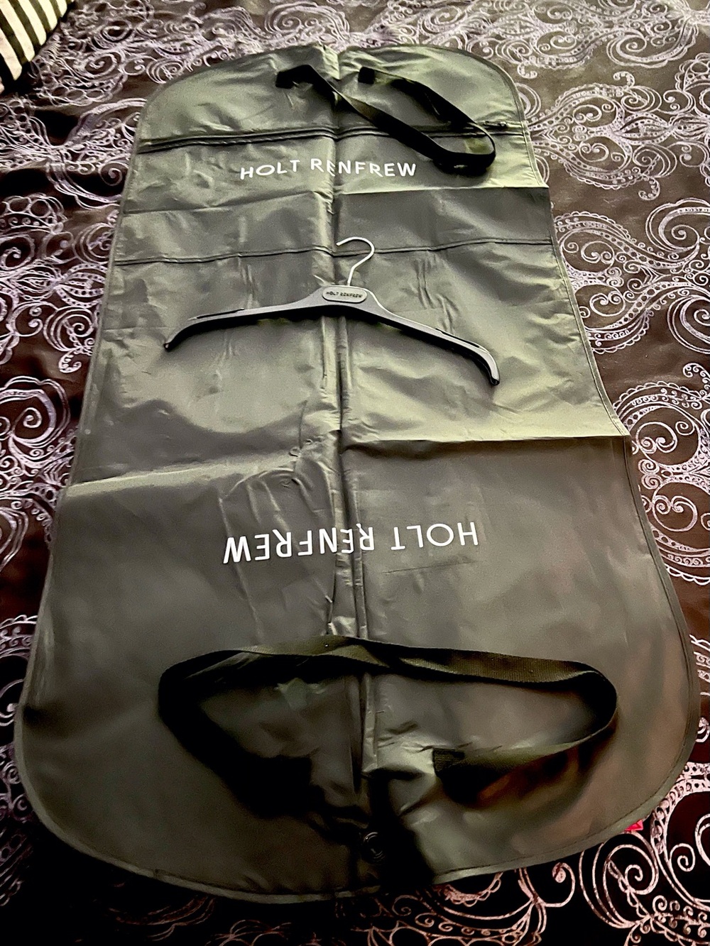 HOLT RENFREW Garment Bag with Hanger - NEW